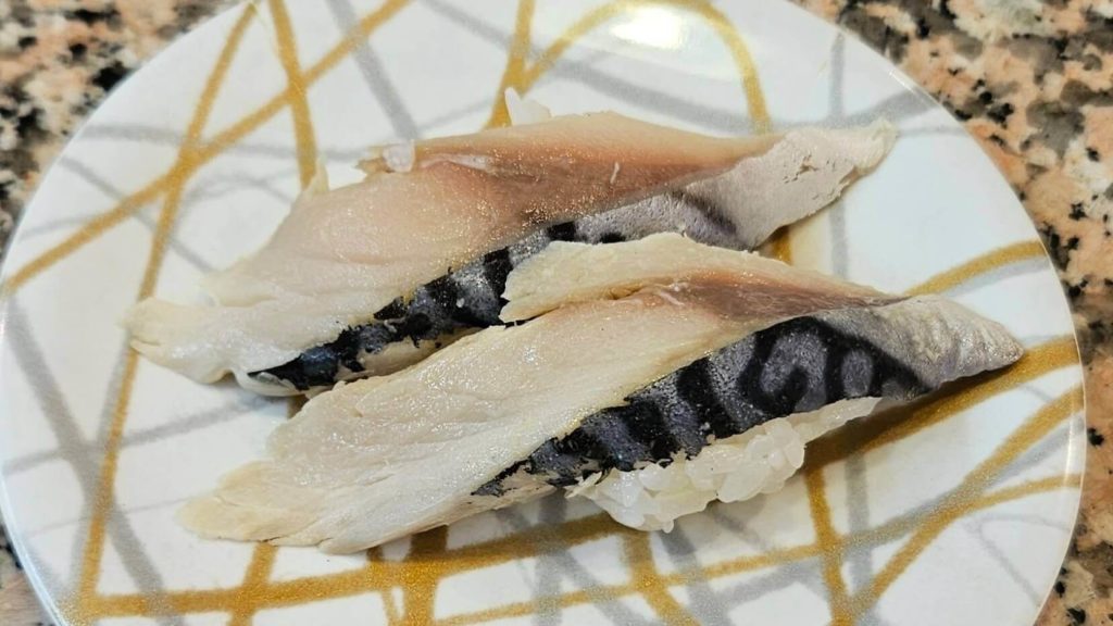 海転寿司シーランドの鯛のしめさば