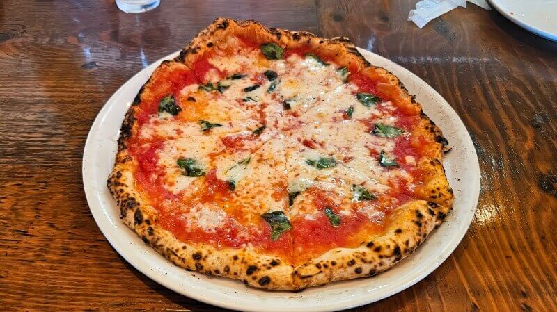 ピッツェリアダマッシモのサムネイル