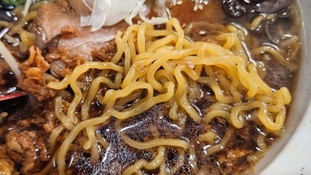 黒醤油らぁめん2