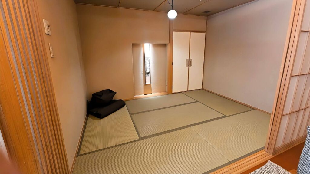 部屋10