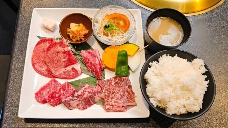 肉の割烹田村 菊水元町店のサムネイル